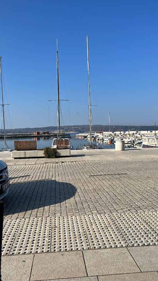 Sun & More Apartment Crikvenica Ngoại thất bức ảnh