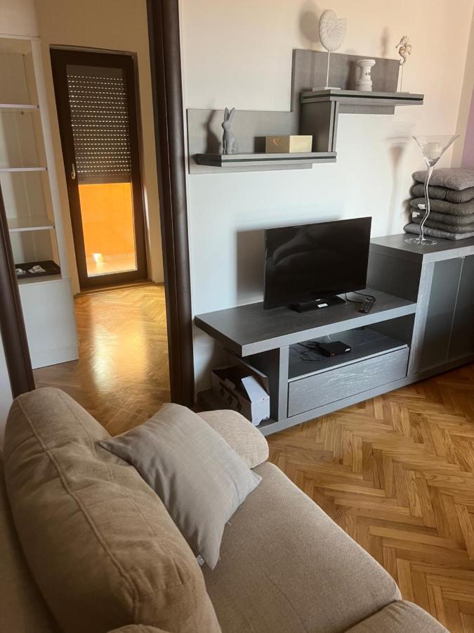 Sun & More Apartment Crikvenica Ngoại thất bức ảnh